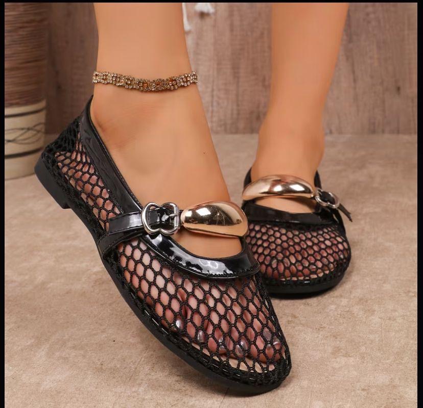 1 Pair Black Mesh Pumps, Ballerina Flats
